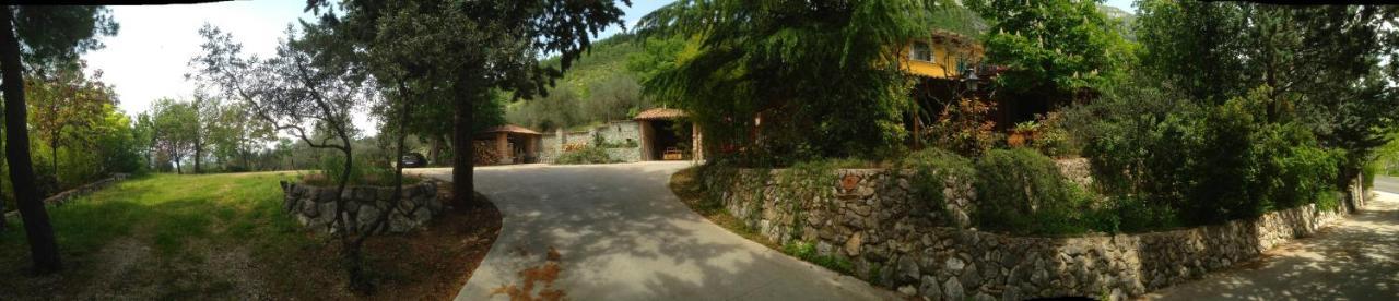 Costa Del Gallo Pacentro Exterior photo